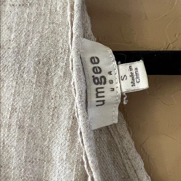 Linen Blend Top - Picture 3 of 3